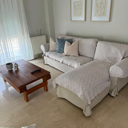 Elektra Apartment